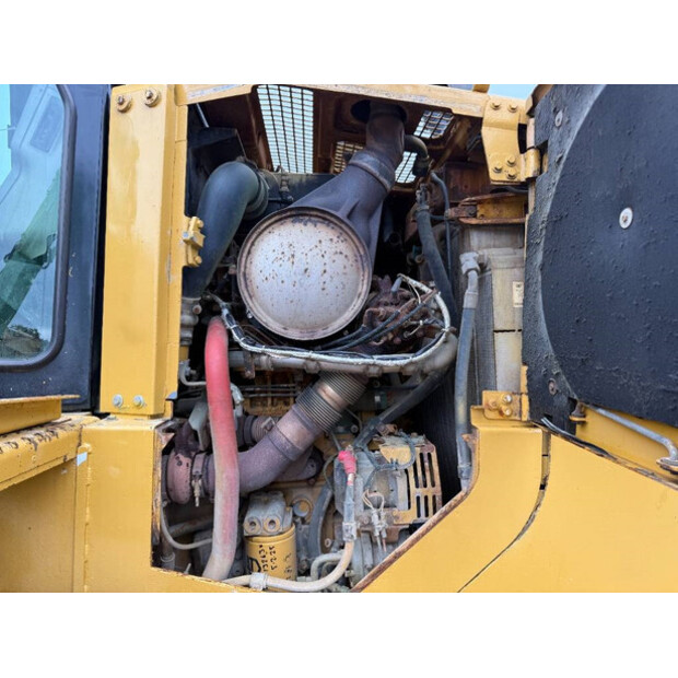 2013 Caterpillar D6T-42424061