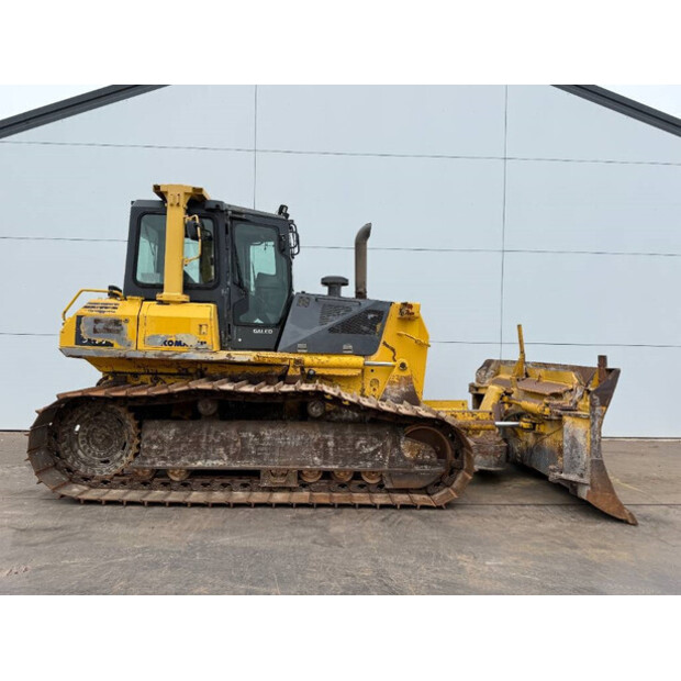 2005 Komatsu D61PX-15E0-42424123
