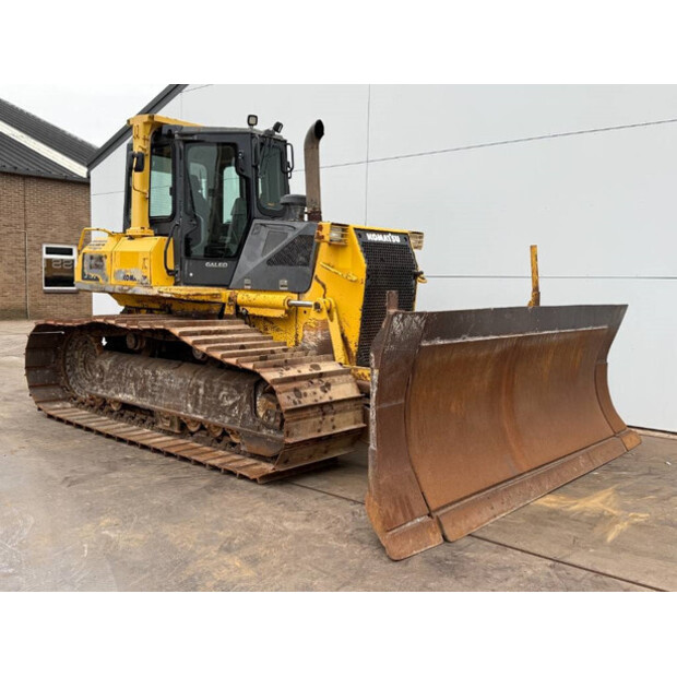 2005 Komatsu D61PX-15E0-42424124