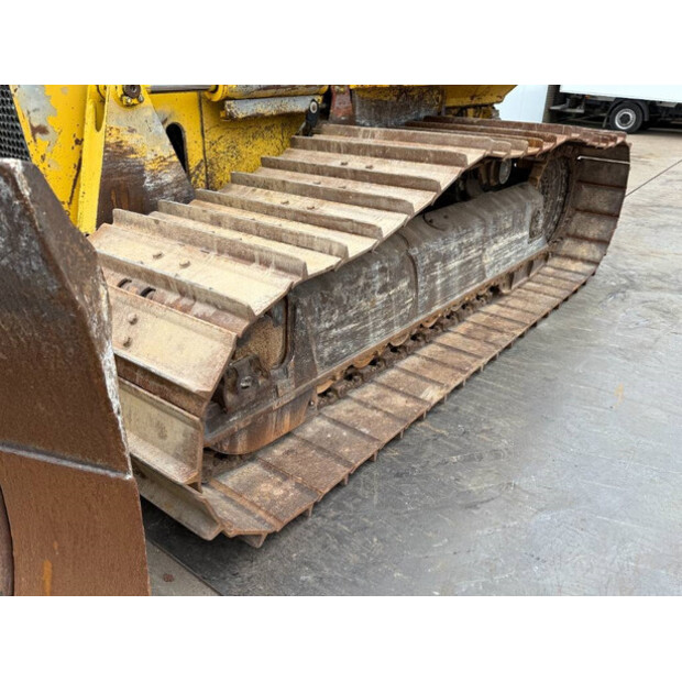 2005 Komatsu D61PX-15E0-42424135