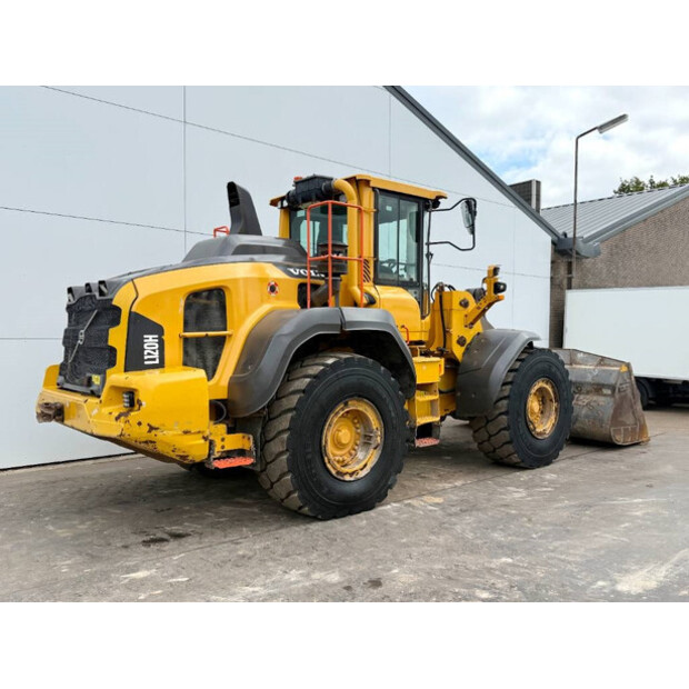 2018 Volvo L120H-42424246