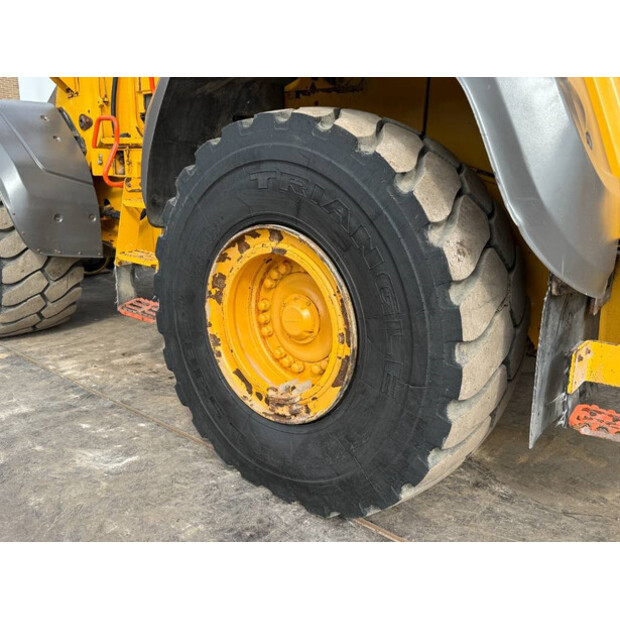 2018 Volvo L120H-42424262