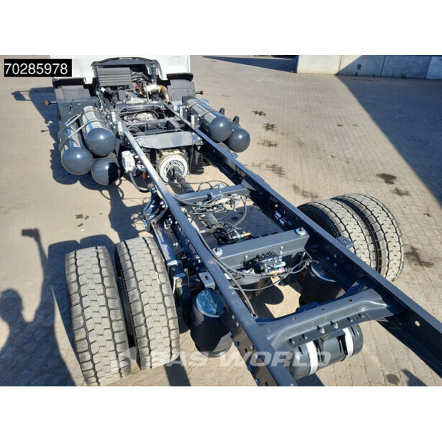 2025 Iveco 120-210L-42424436