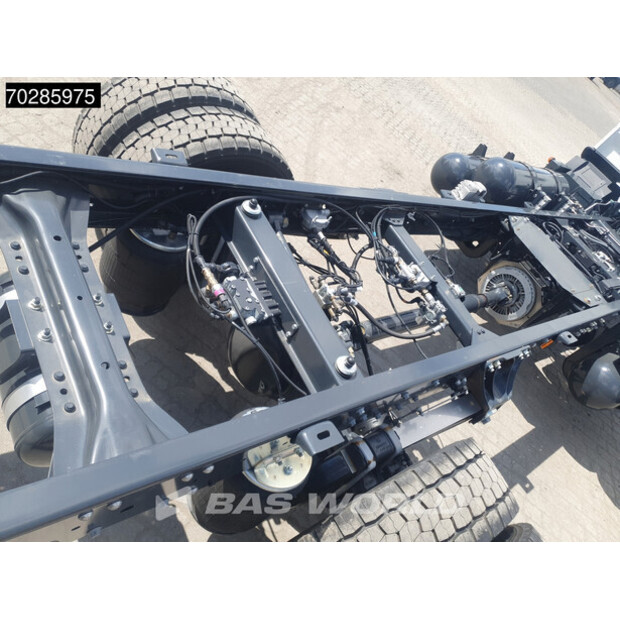 2025 ايفكو Eurocargo 120LE210-42424780