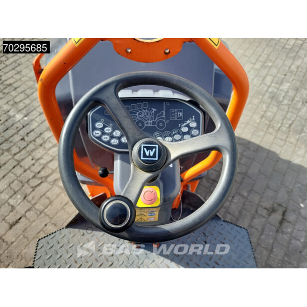 2018 هام HD12 VV-42424903