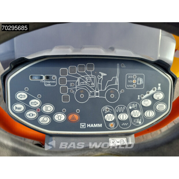 2018 هام HD12 VV-42424906