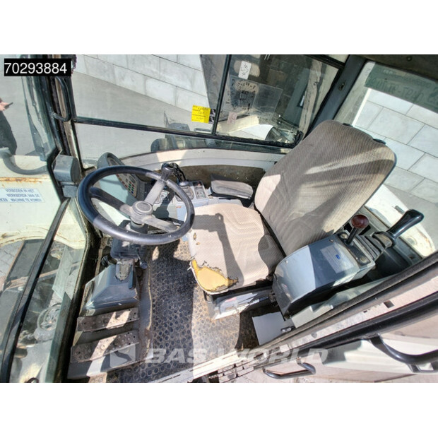 2008 تيريكس TW85-42425158