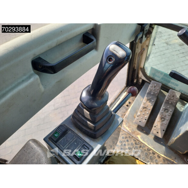 2008 تيريكس TW85-42425160