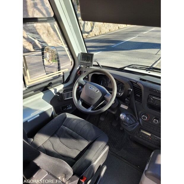 2016 Iveco 70C17-42437301