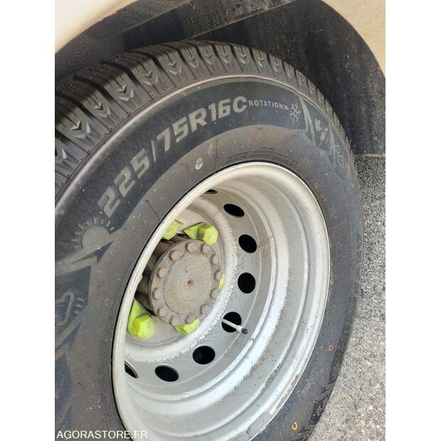 2016 Iveco 70C17-42450058
