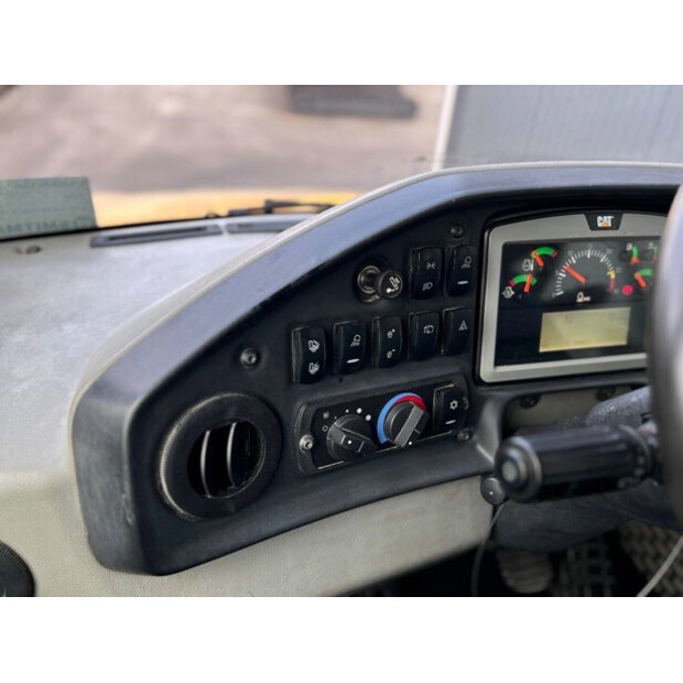 2017 كاتربيلر 735C-42451956