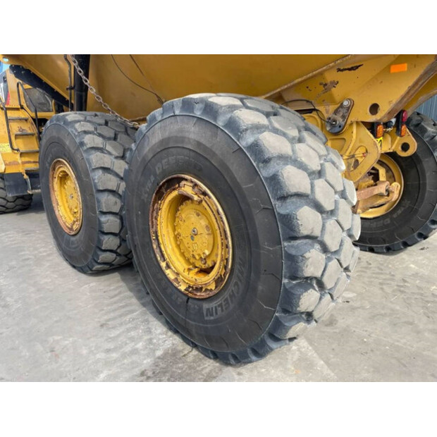2017 كاتربيلر 735C-42451980