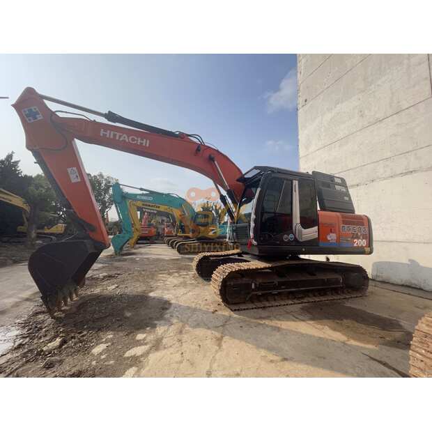 2023 Hitachi ZX200-42453463