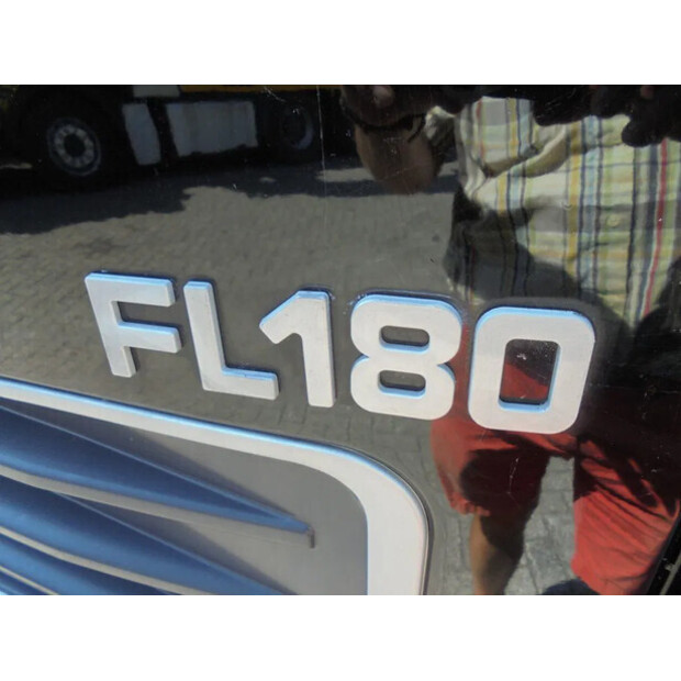 2001 فولفو FL180-42453822
