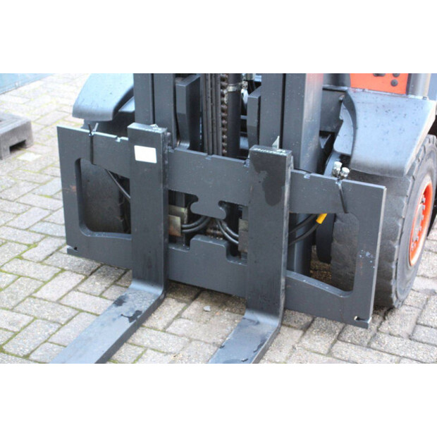 2015 Linde H30T-02-42454211
