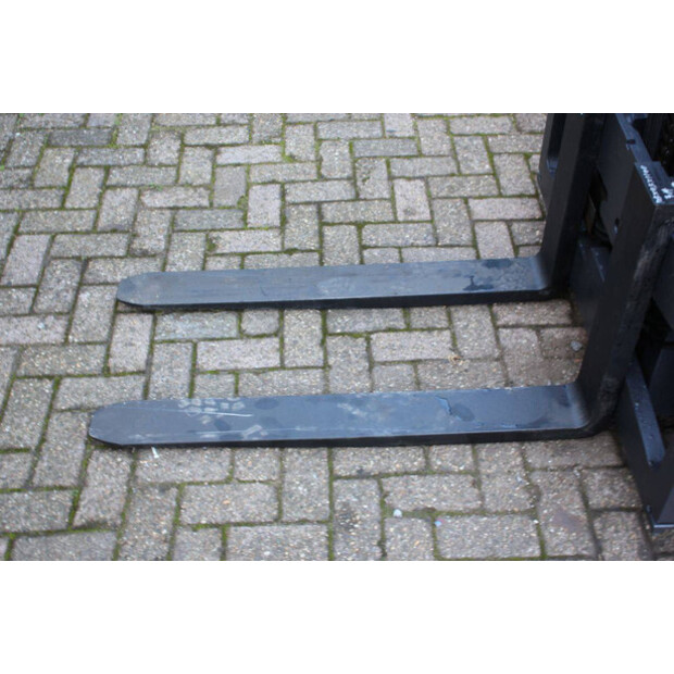 2015 Linde H30T-02-42454212