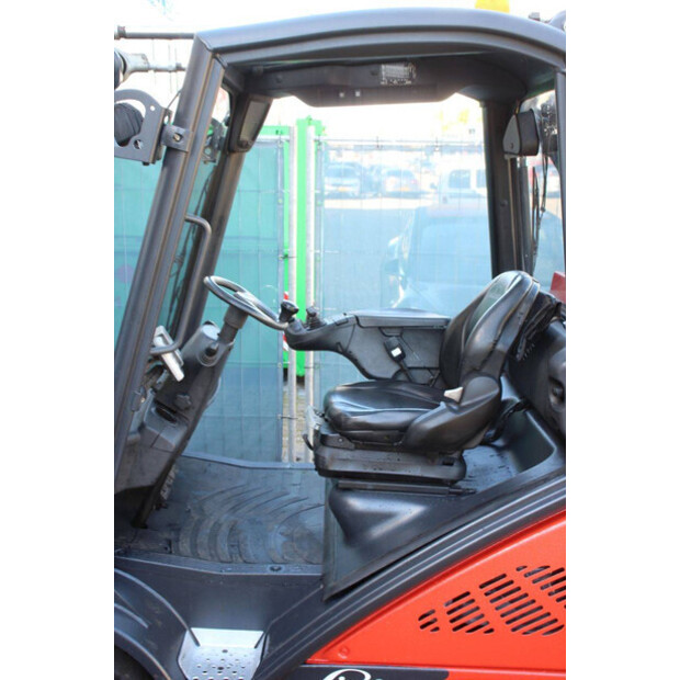 2015 Linde H30T-02-42454225