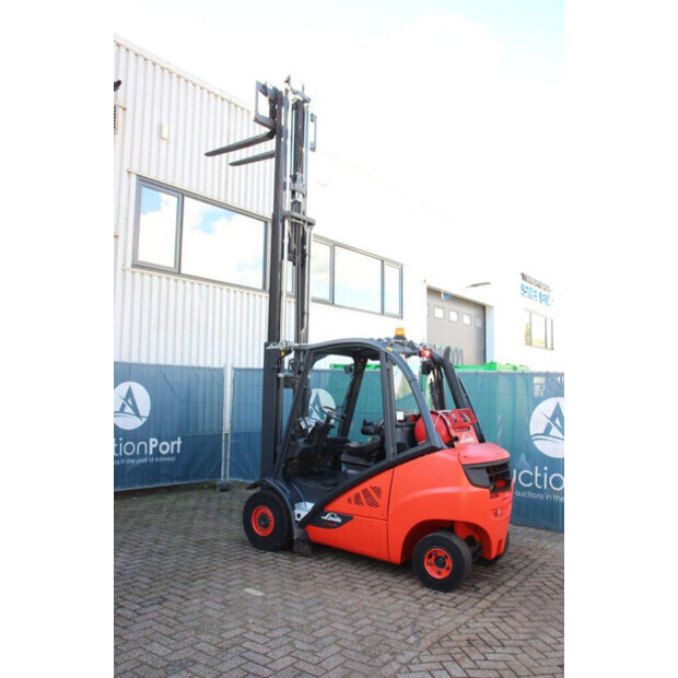 2015 Linde H30T-02-42454236
