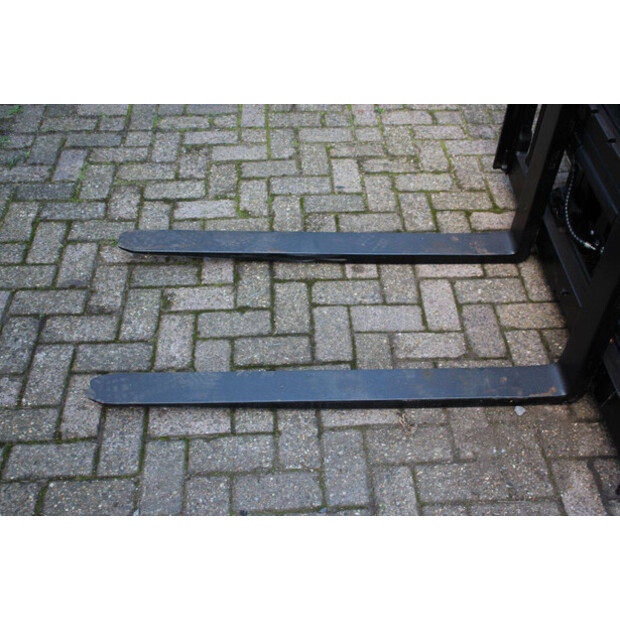 2011 Yale GDP35VX E2795-42454318