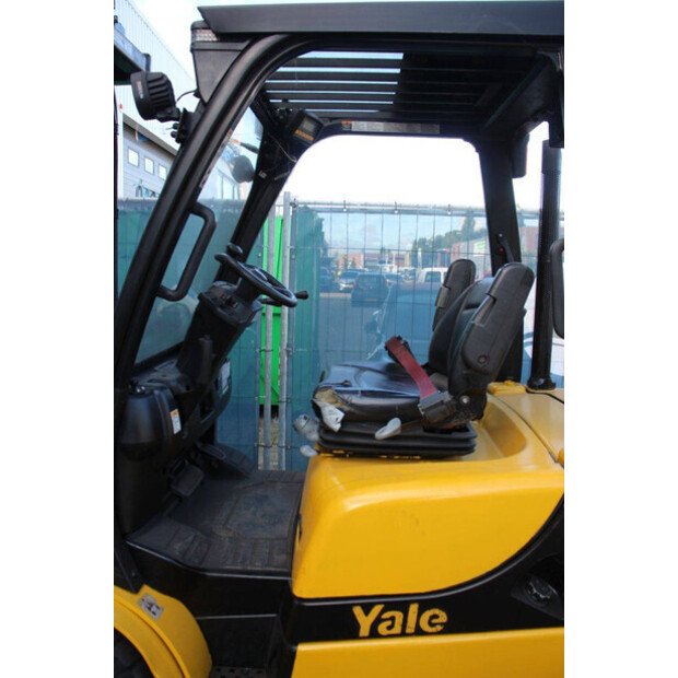 2011 Yale GDP35VX E2795-42454330