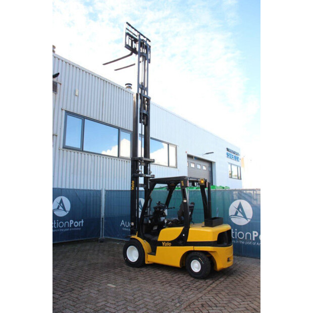 2011 Yale GDP35VX E2795-42454339