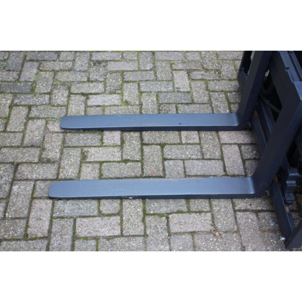 2015 Linde H30D-02-42454551