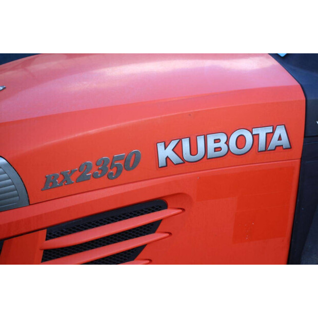 2017 KUBOTA BX2350-42455090