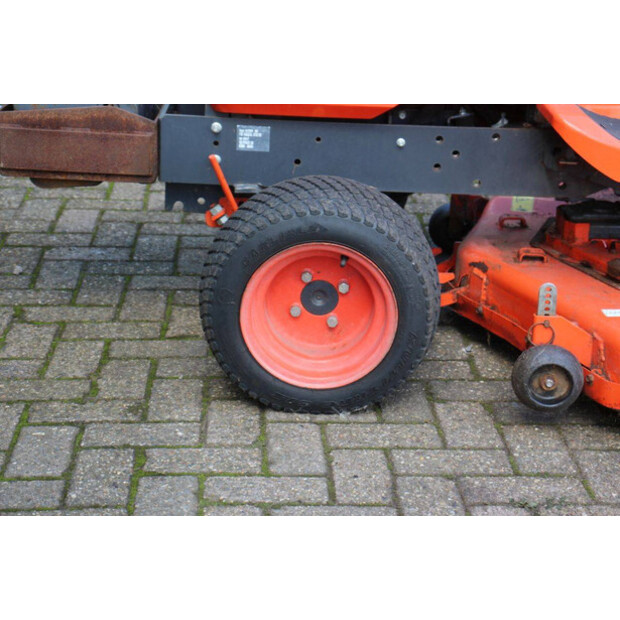 2017 KUBOTA BX2350-42455097
