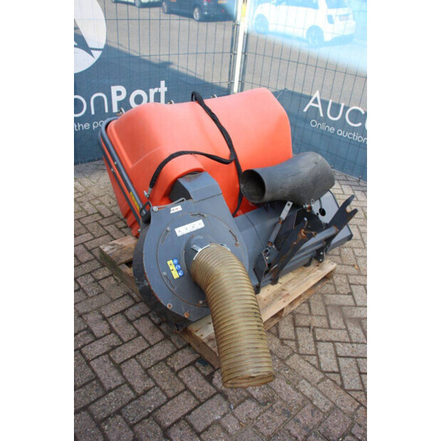 2017 KUBOTA BX2350-42455111