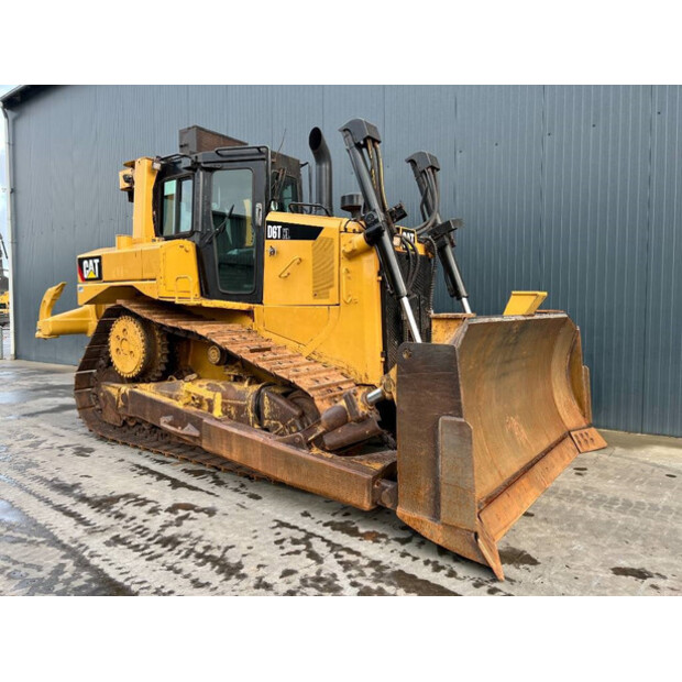 2015 Caterpillar D6T-42455131