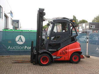 Image for FORKLIFTS 2015 Linde H40T-02