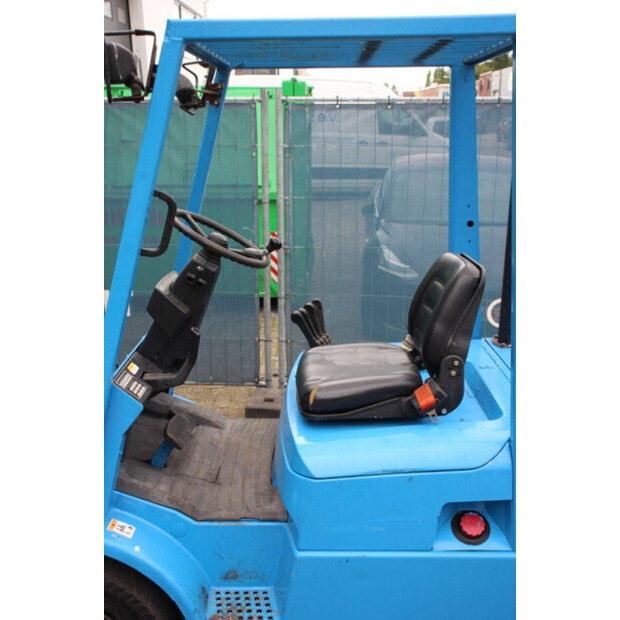 1996 Hyster H2.50XM-42455683
