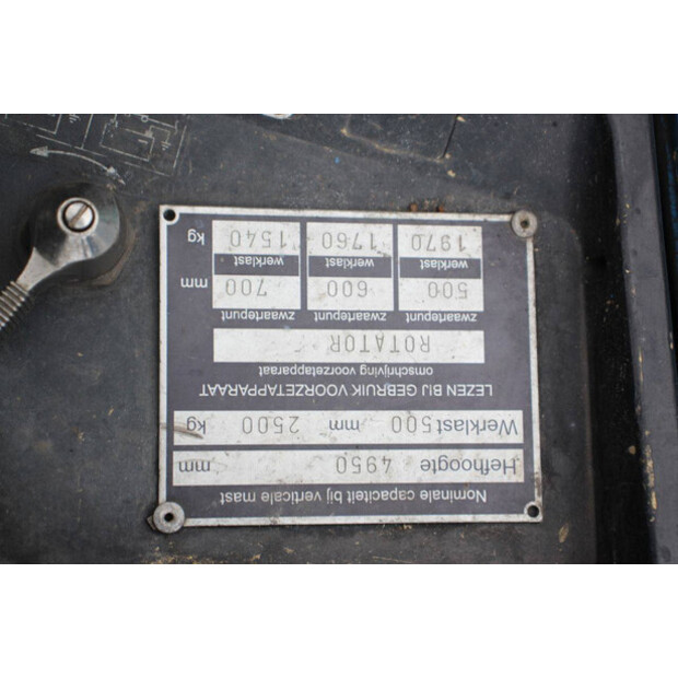 1996 Hyster H2.50XM-42455690