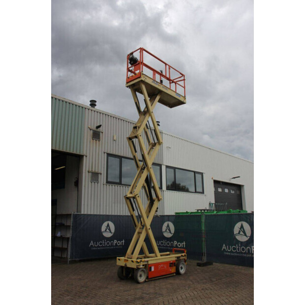 2002 JLG 2033E3-42455779