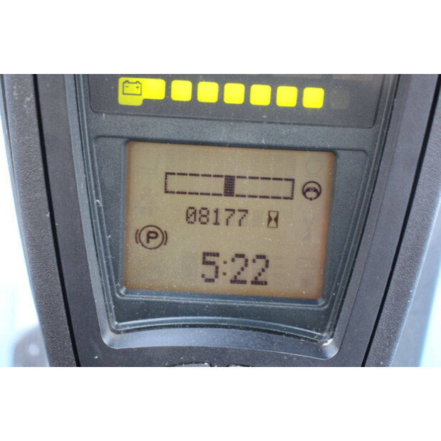 2014 ليندي E30L-01-42455959