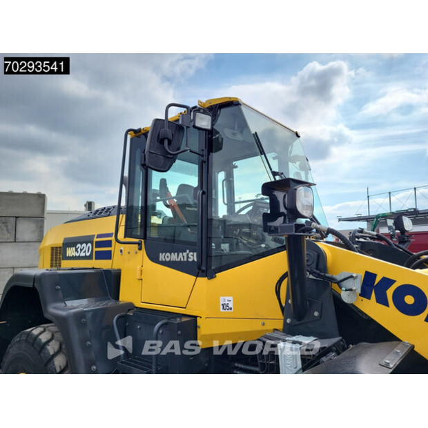 2020 Komatsu WA320-8E0-42457974