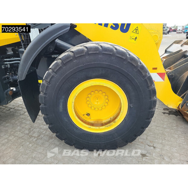 2020 Komatsu WA320-8E0-42457979