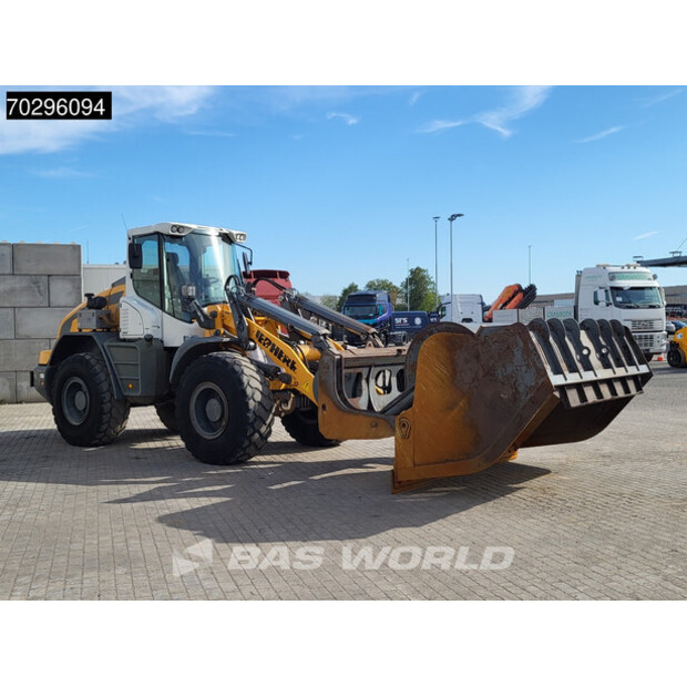 2015 Liebherr L538-42458002