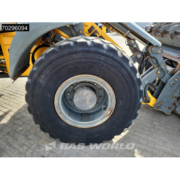 2015 Liebherr L538-42458027