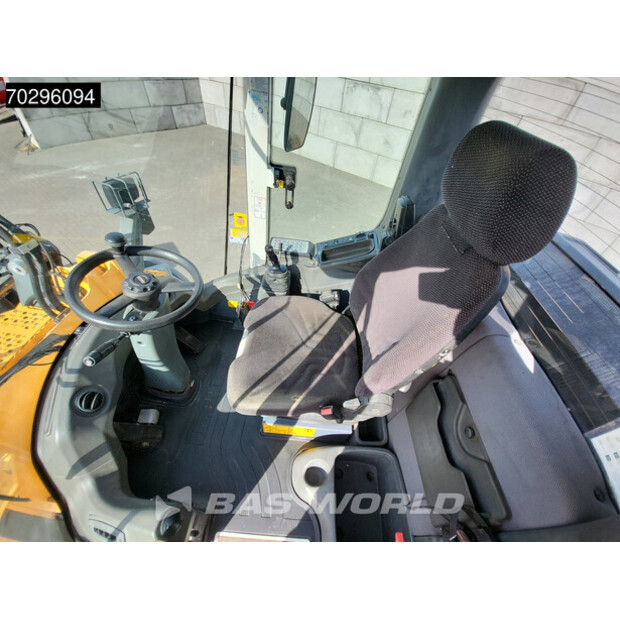 2015 Liebherr L538-42458028