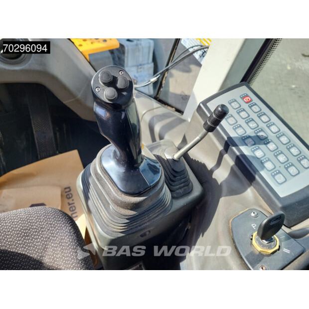 2015 Liebherr L538-42458030