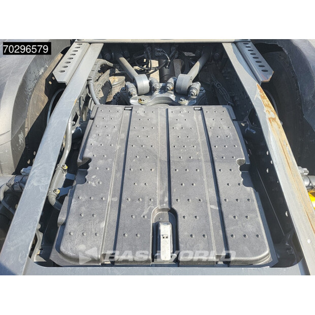 2021 Mercedes-Benz Actros 1848-42470930