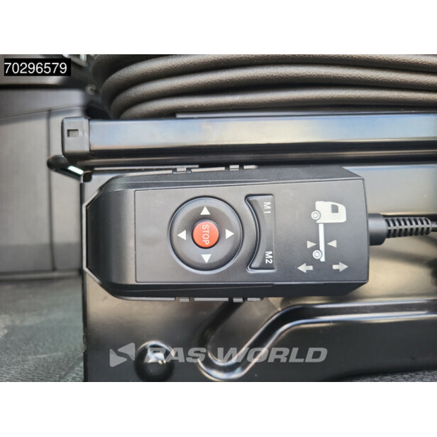 2021 Mercedes-Benz Actros 1848-42470937