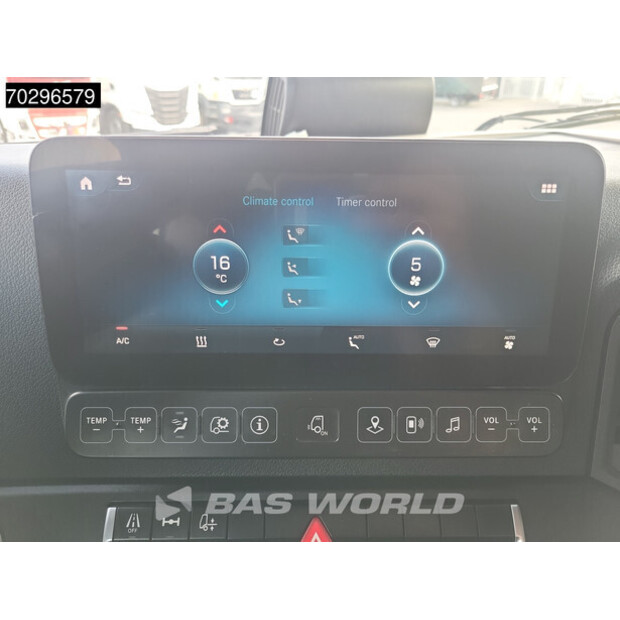 2021 Mercedes-Benz Actros 1848-42470952