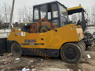 Image de ROULEAUX PNEUMATIQUES 2023 XCMG XP263