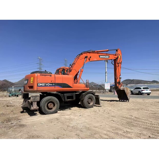 2018 دووسان DH210-42471076