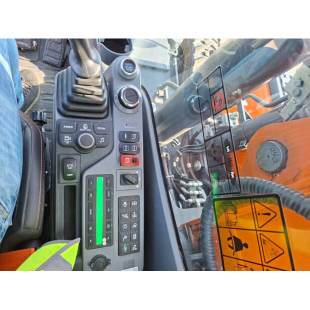 2023 Doosan DX160W-7-42471217