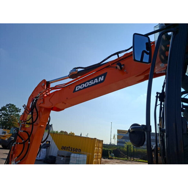2023 Doosan DX160W-7-42471219