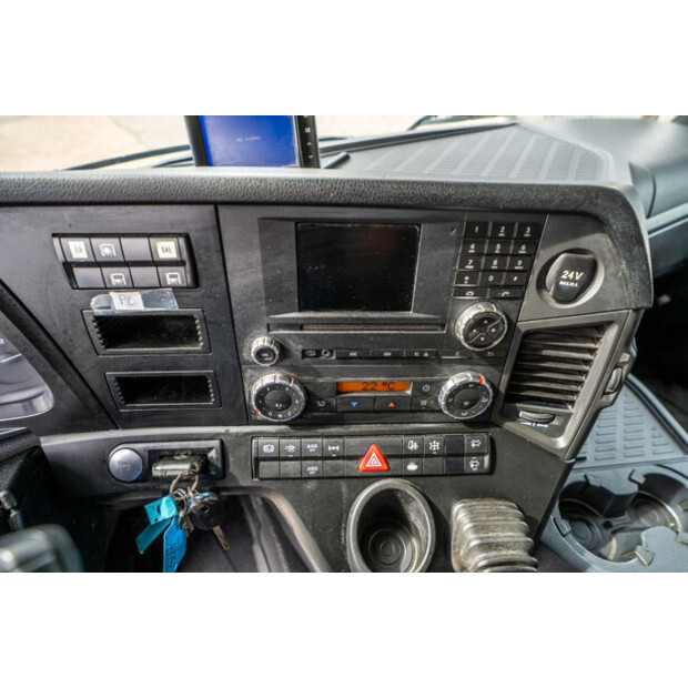 2014 Mercedes-Benz Arocs 1843-42471276