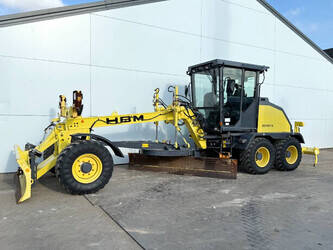 Image for MOTOR GRADERS 2015 HBM BG110T-5